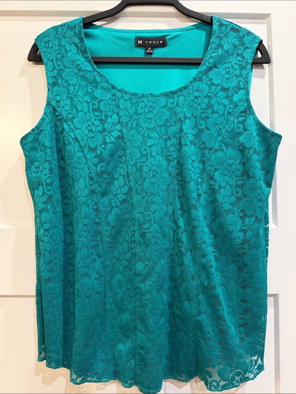 N Touch Green Lace Overlay Sleeveless Top Summer Blouse Medium